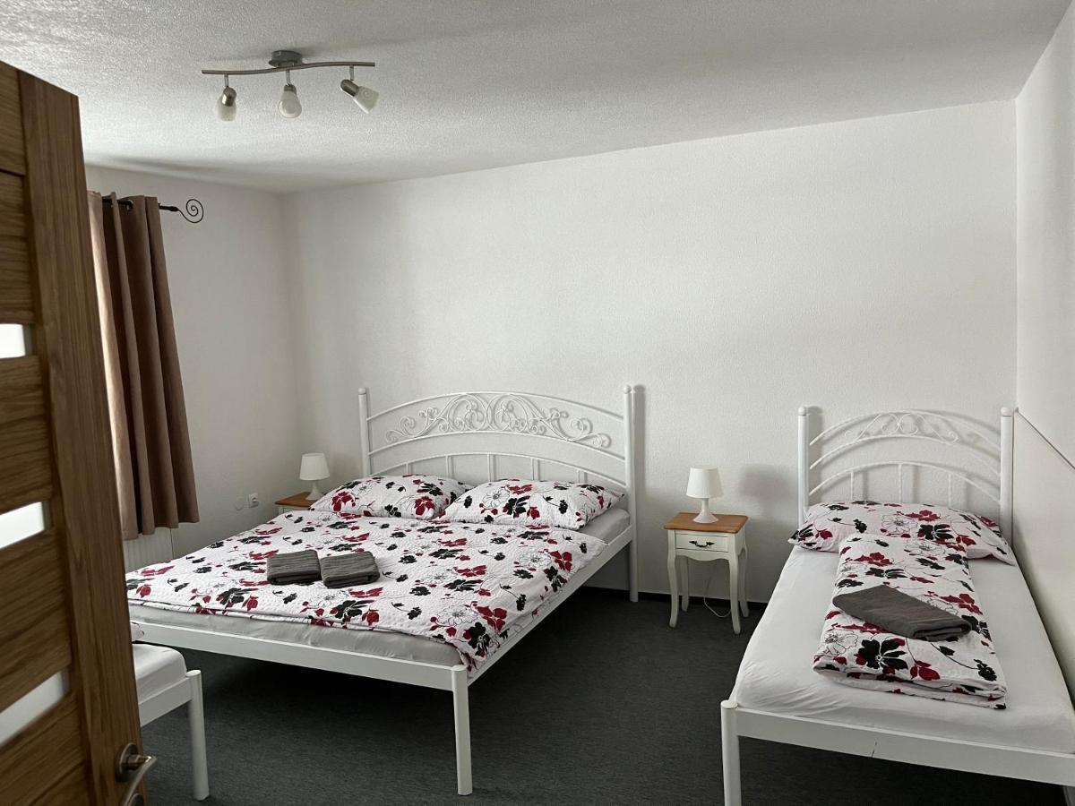 A&A Apartmany Liptovsky Mikulas Bagian luar foto